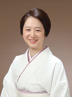 東音楡井李花
